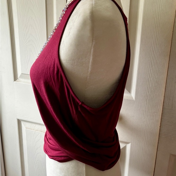 Ladies skinny strap tank top - Picture 2 of 13